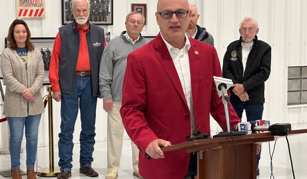 Missouri election chief rejects bid to hold public vote on Trump-backed congressional districts Missouri election chief rejects bid to hold public vote on Trump-backed congressional districts