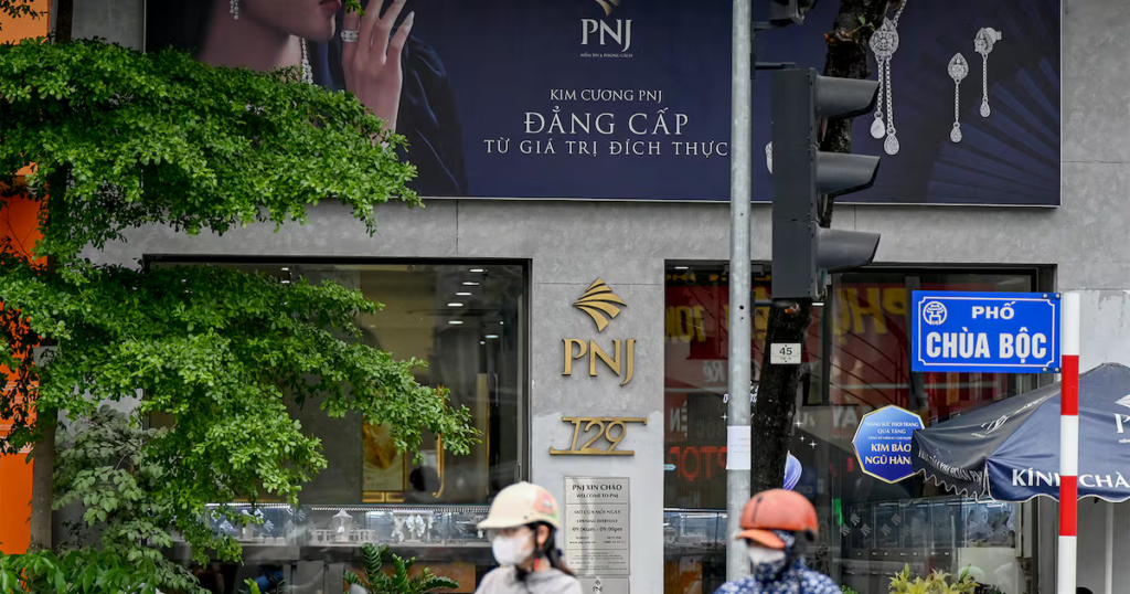Diamond Scandal in Vietnam Rattles Gem Industry Diamond Scandal in Vietnam Rattles Gem Industry