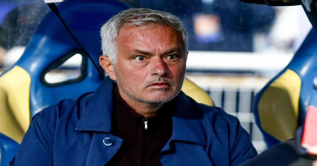 Jose Mourinho issues ‘extremely tired’ Real Madrid squad verdict: ‘I’m worried’ Jose Mourinho issues 'extremely tired' Real Madrid squad verdict: 'I'm worried'