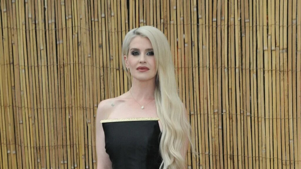 Kelly Osbourne’s Cryptic Posts Deepen Sid Wilson Drama Kelly Osbourne's Cryptic Posts Deepen Sid Wilson Drama