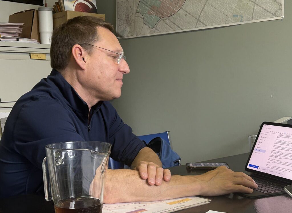 Lewis says he won’t run for office until the NDP is ‘ready’ for a general election Lewis says he won't run for office until the NDP is 'ready' for a general election