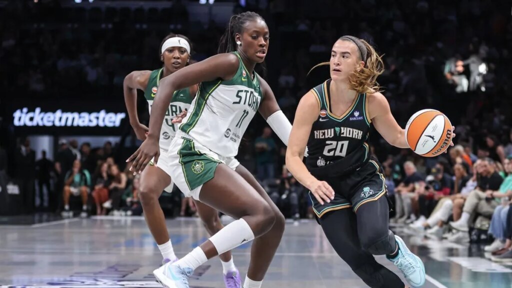 Liberty’s Big 3 take control early to hand Storm 9th straight loss Liberty's Big 3 take control early to hand Storm 9th straight loss