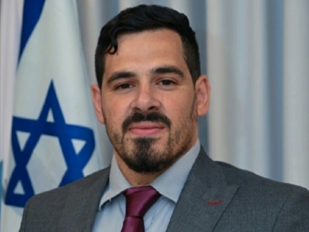 Mansour named Consul, Director of Tourism for Canada by IMOT Mansour named Consul, Director of Tourism for Canada by IMOT