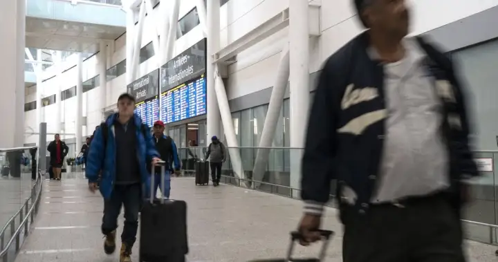 Many Canadians unaware federal travel advisories can void insurance: survey – National Many Canadians unaware federal travel advisories can void insurance: survey - National