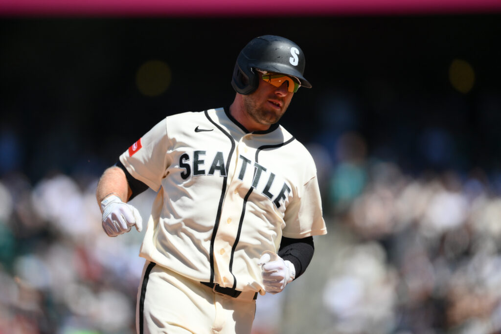 Mariners Place Luke Raley On 10-Day IL, Select Stuart Fairchild Mariners Place Luke Raley On 10-Day IL, Select Stuart Fairchild