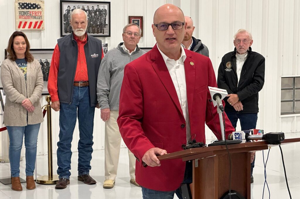 Missouri election chief rejects bid to hold public vote on Trump-backed congressional districts Missouri election chief rejects bid to hold public vote on Trump-backed congressional districts