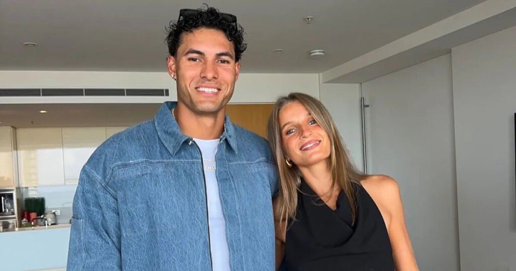 NFL Alum Patrick Murtagh and Girlfriend Mourn Death of Baby NFL Alum Patrick Murtagh and Girlfriend Mourn Death of Baby