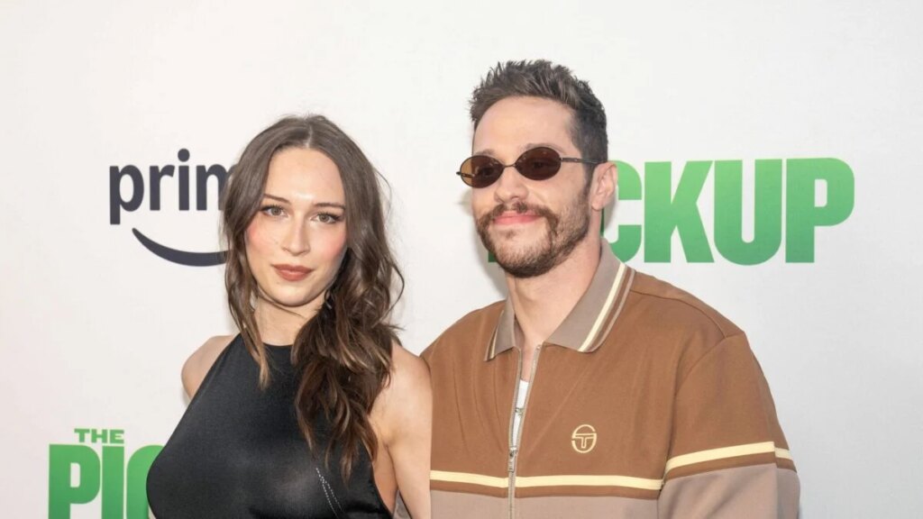 Pete Davidson And Elsie Hewitt Now ‘Cooperatively Coparenting’ Pete Davidson And Elsie Hewitt Now 'Cooperatively Coparenting'