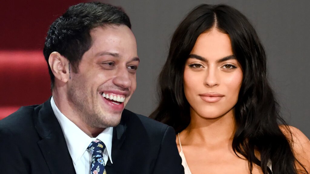 Pete Davidson Out in NYC With Brooks Nader’s Sister Sarah After Split From Elsie Pete Davidson Out in NYC With Brooks Nader's Sister Sarah After Split From Elsie