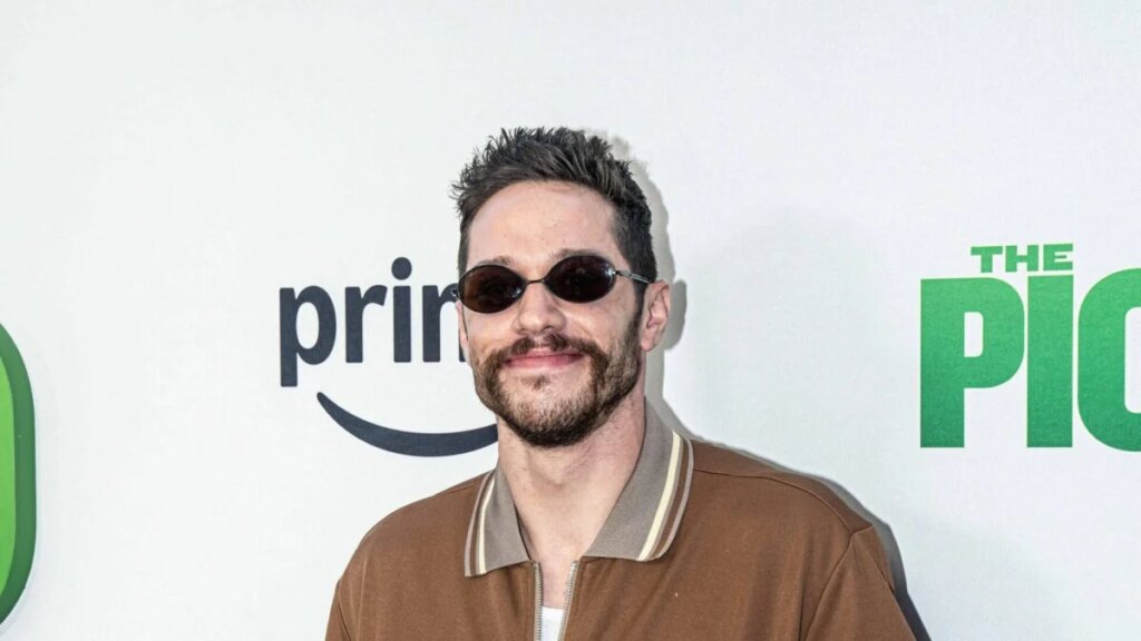 Pete Davidson Sparks Dating Rumors After Co-Parenting Update Pete Davidson Sparks Dating Rumors After Co-Parenting Update