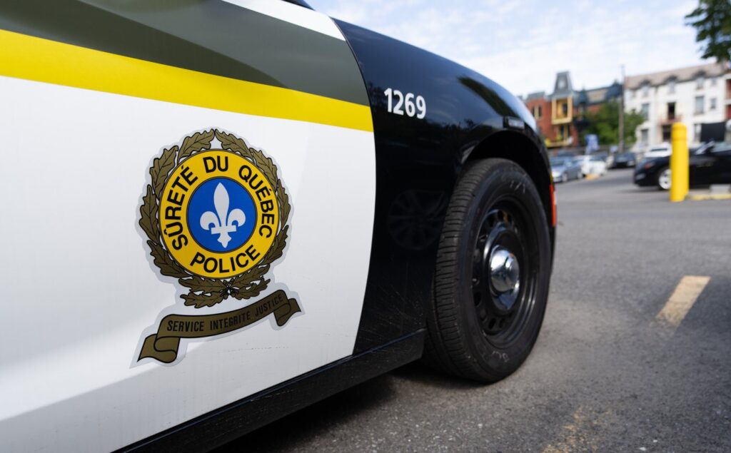 Quebec police call armed forces after suspected grenade found at campground Quebec police call armed forces after suspected grenade found at campground