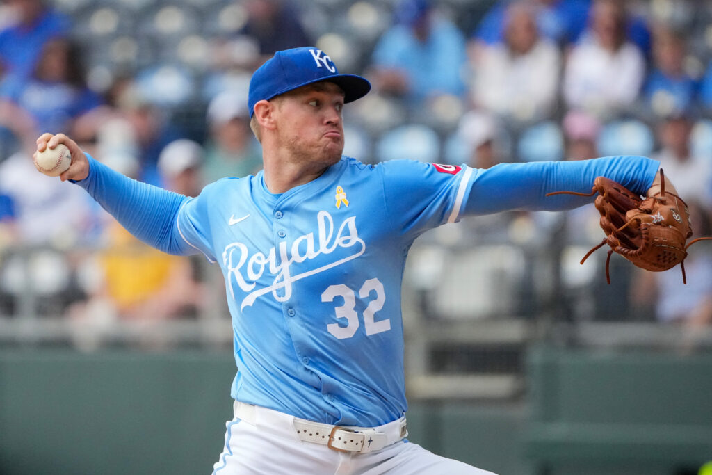 Stephen Kolek, Luinder Avila To Undergo Tommy John Surgery Stephen Kolek, Luinder Avila To Undergo Tommy John Surgery