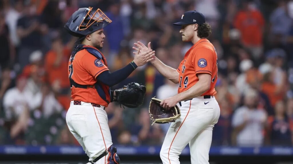 Streaking Astros eager to continue winning ways vs. Rangers Streaking Astros eager to continue winning ways vs. Rangers