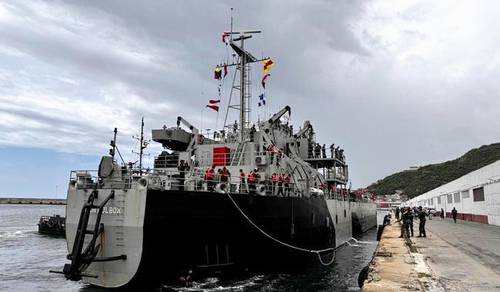 Zarpan dos buques mexicanos más con ayuda para Venezuela Zarpan dos buques mexicanos más con ayuda para Venezuela